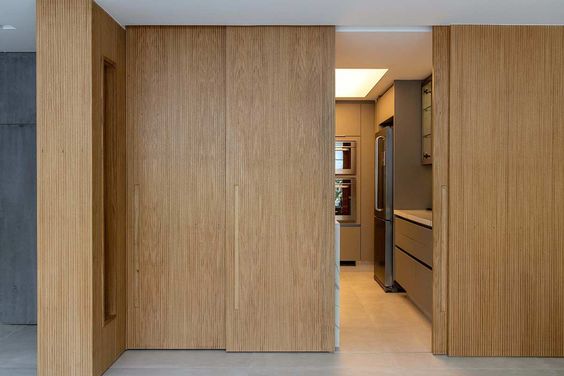 Da madeira à instalação: Um olhar detalhado sobre batentes de porta